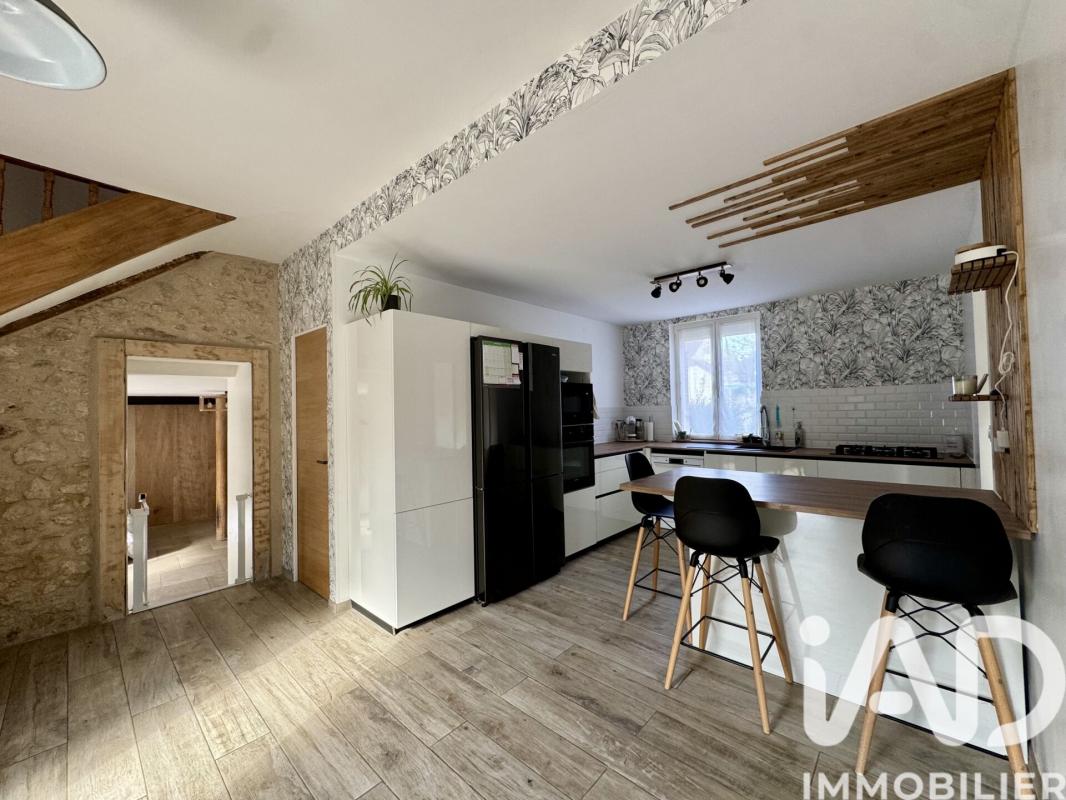 Maison 5 Pièce(s) Landes-le-Gaulois