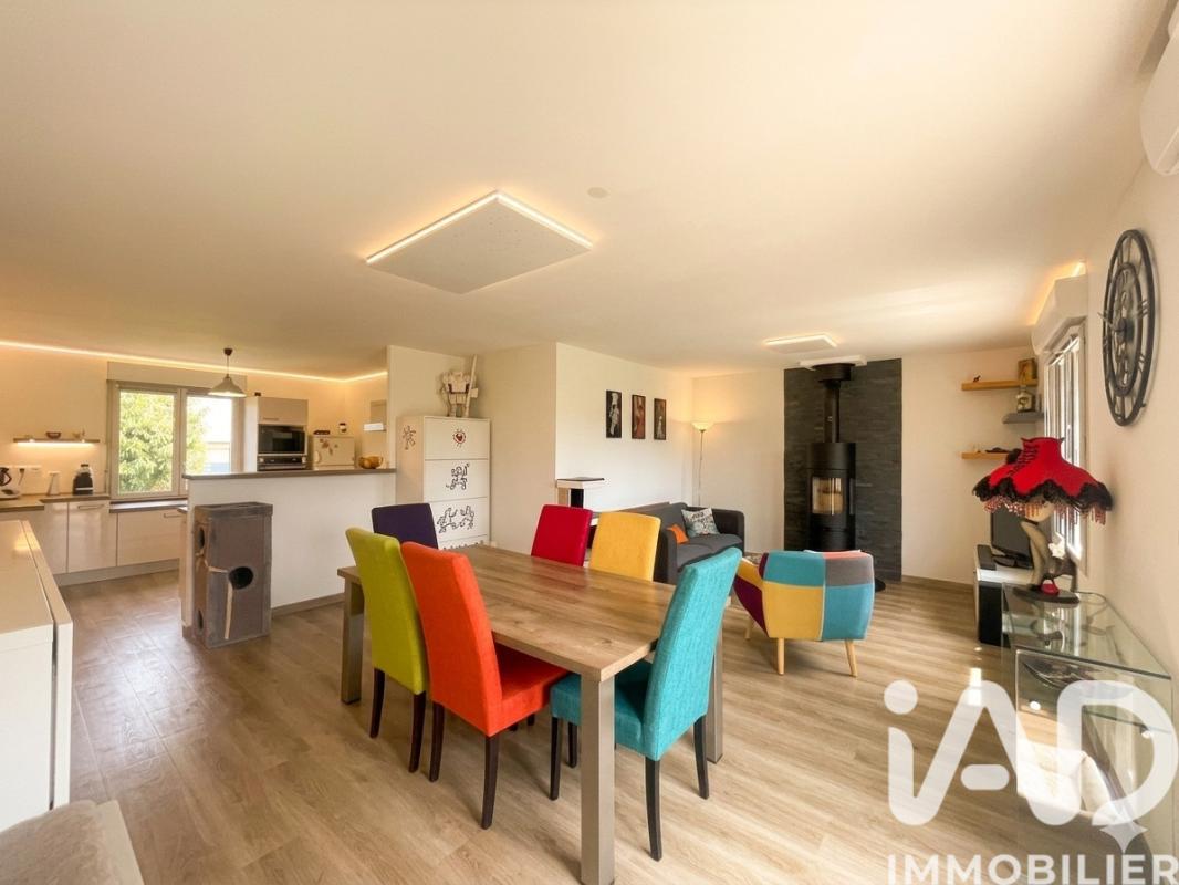 Maison 4 Pièce(s) Charentilly