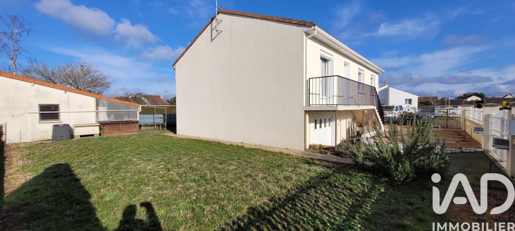 Maison 8 Pièce(s) Thouars - Photo 14