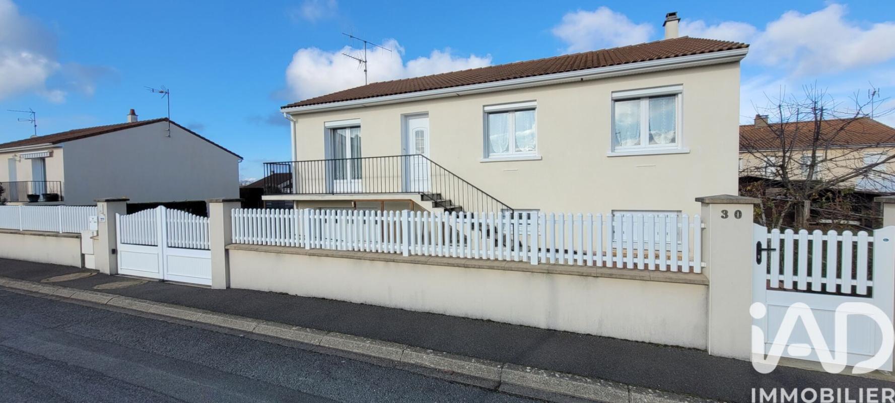 Maison 8 Pièce(s) Thouars - Photo 16