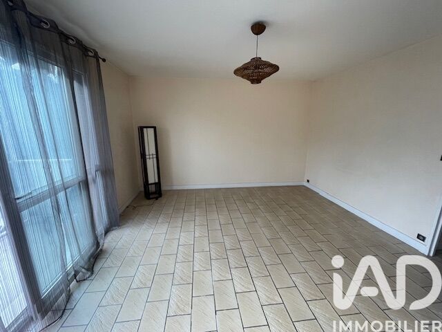 Appartement 4 Pièce(s) Saint-Fargeau-Ponthierry