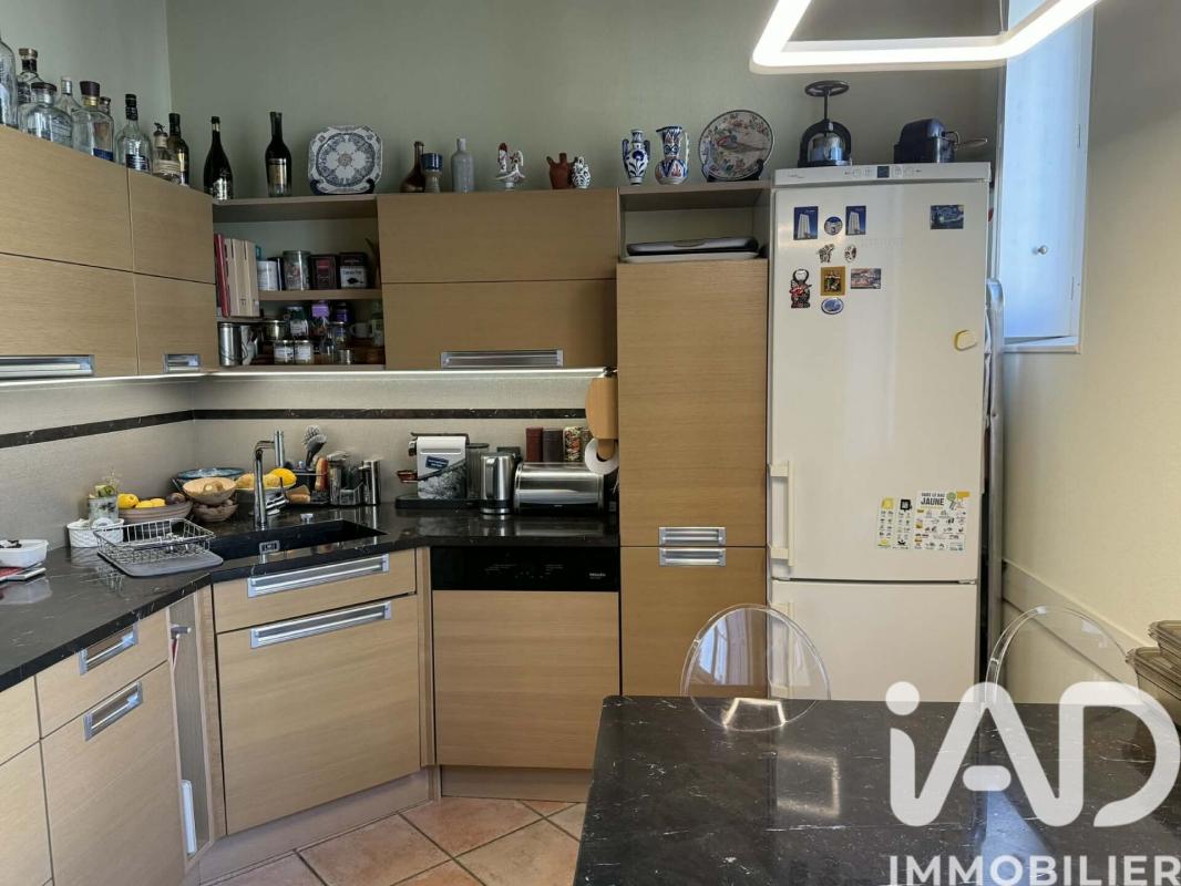 Maison de ville 8 Pièce(s) La Rochelle