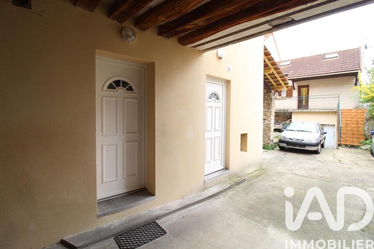 Immeuble  Cormeilles-en-Parisis - Photo 1