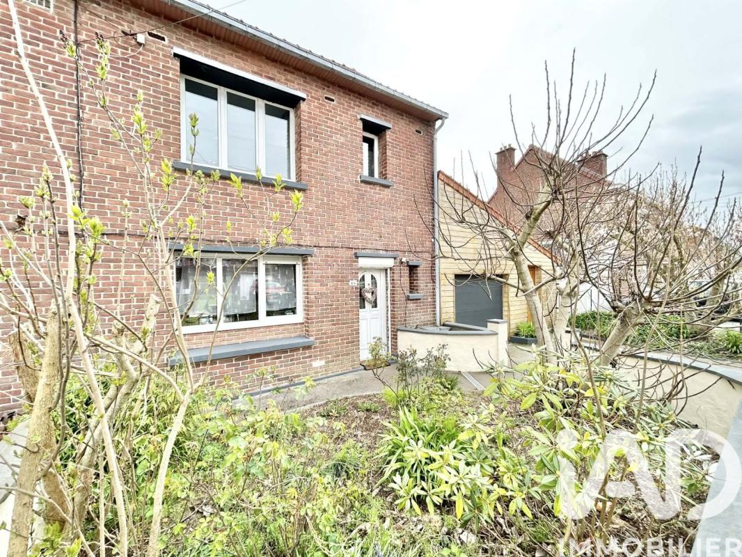 Maison 8 Pièce(s) Lumbres