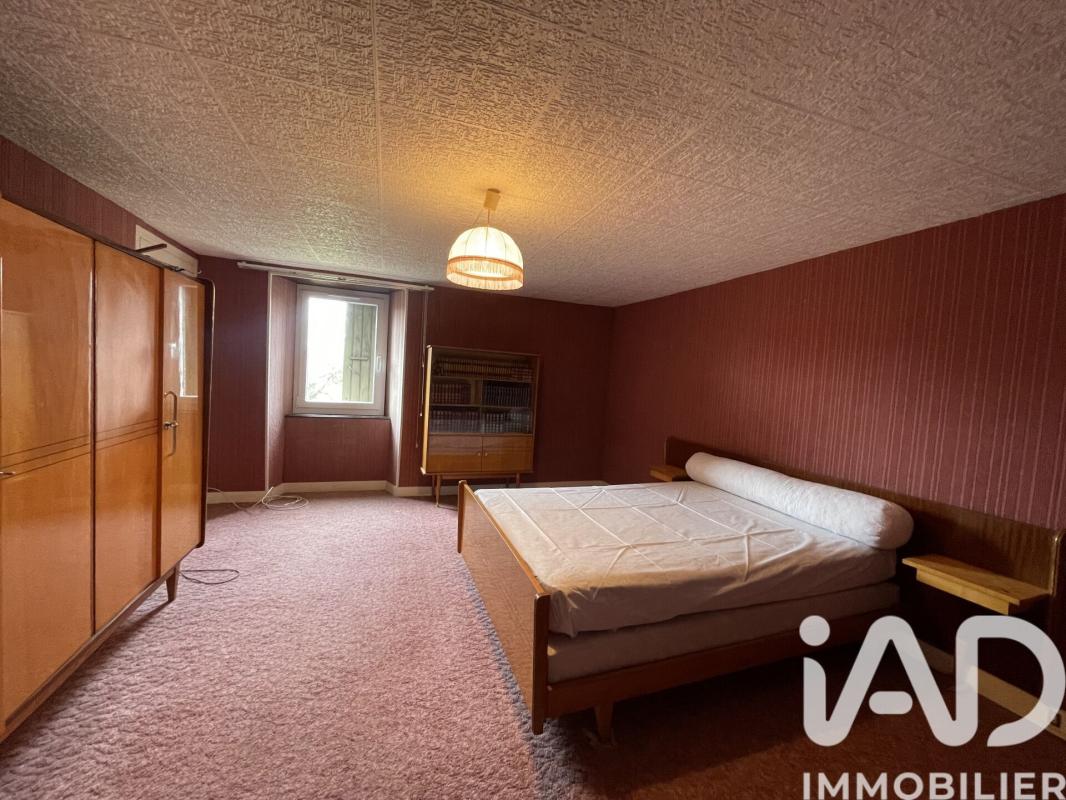 Maison 5 Pièce(s) Saint-Saturnin-de-Lenne - Photo 15