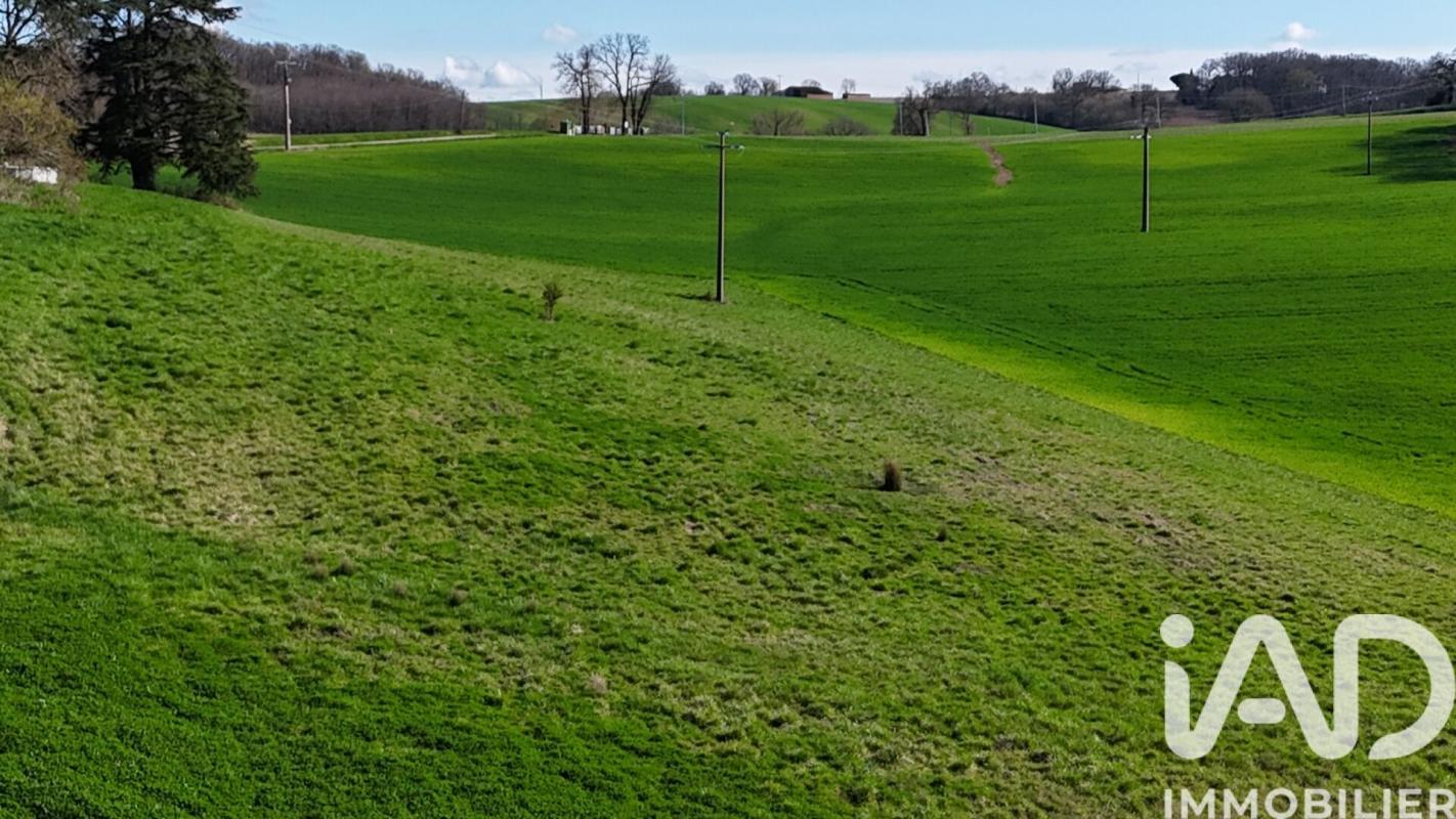 Terrain  Gensac