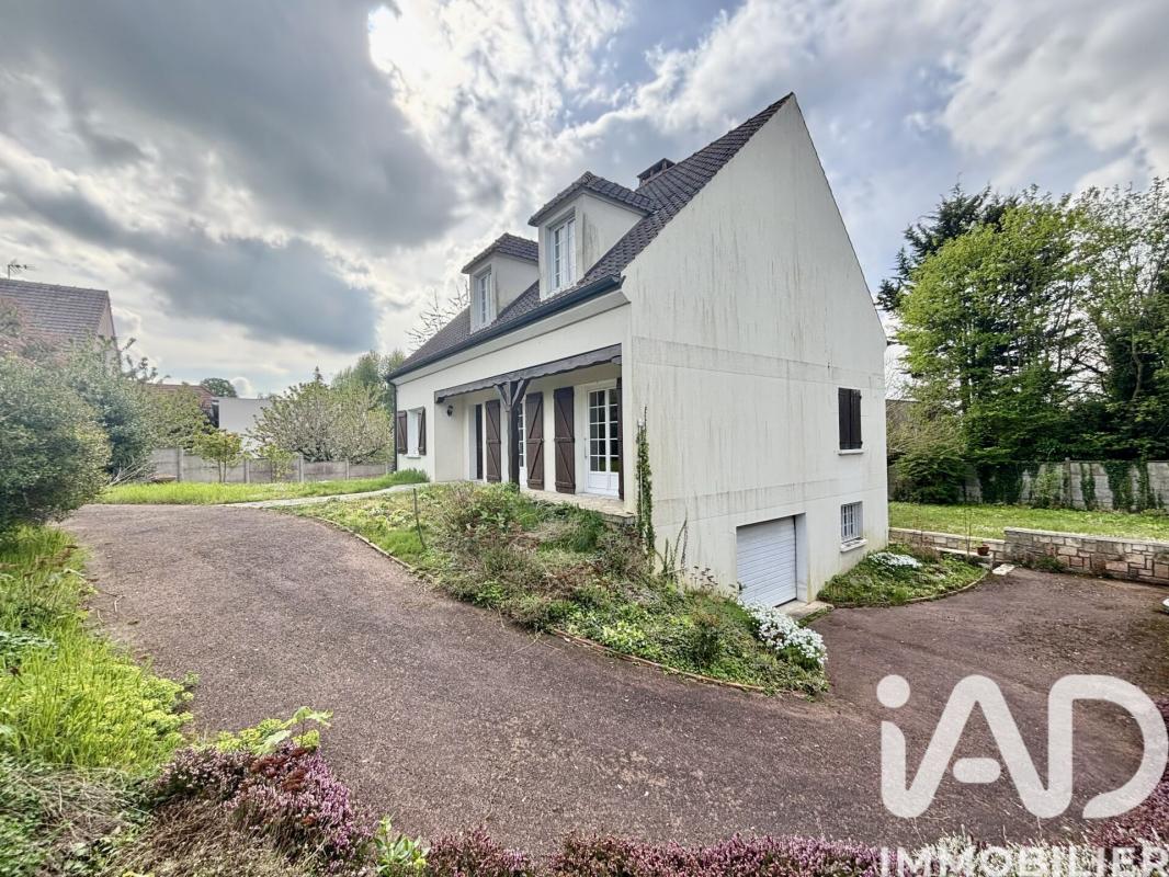 Maison 7 Pièce(s) Saint-Leu-la-Forêt