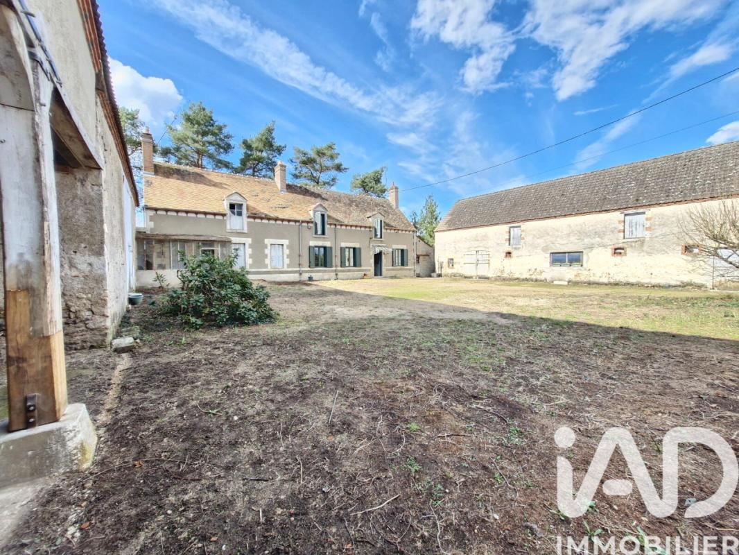 Maison 9 Pièce(s) Saint-Benoît-sur-Loire