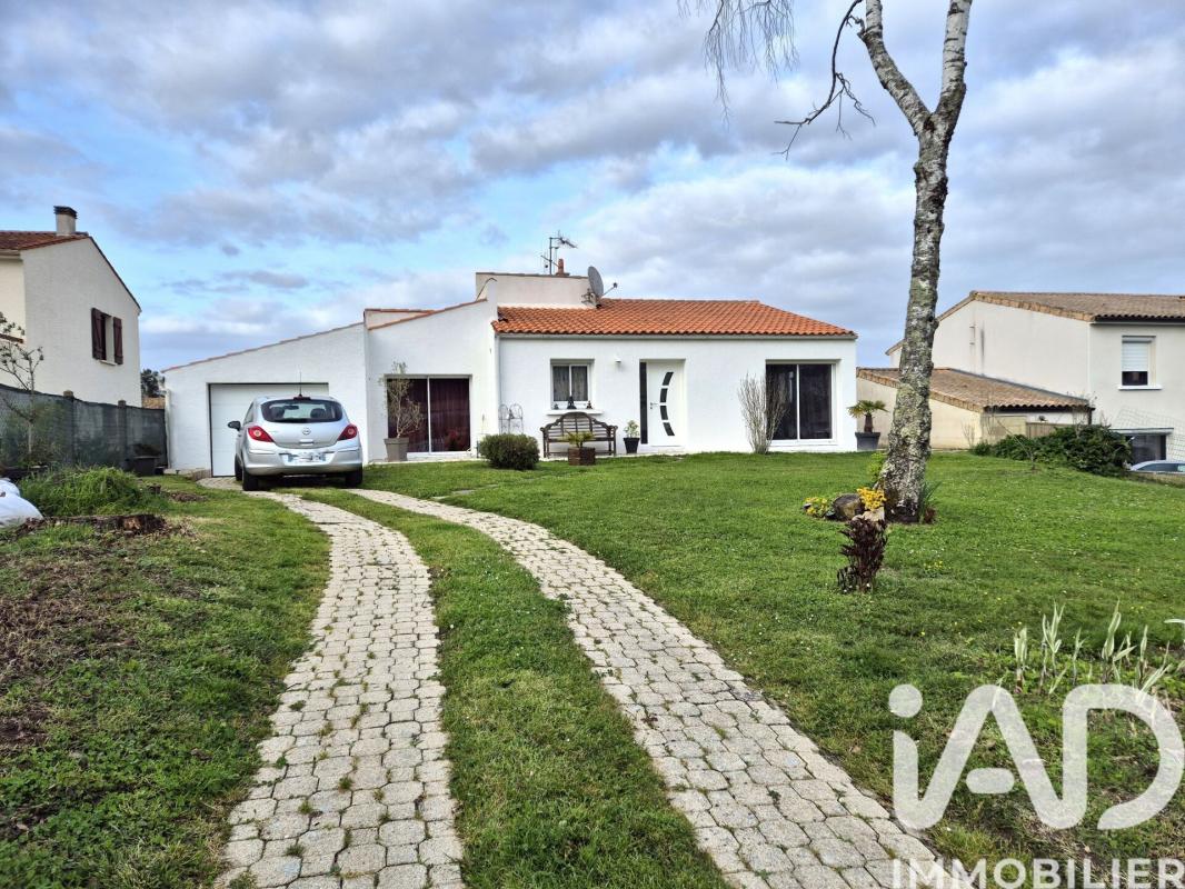 Maison 6 Pièce(s) Tonnay-Charente