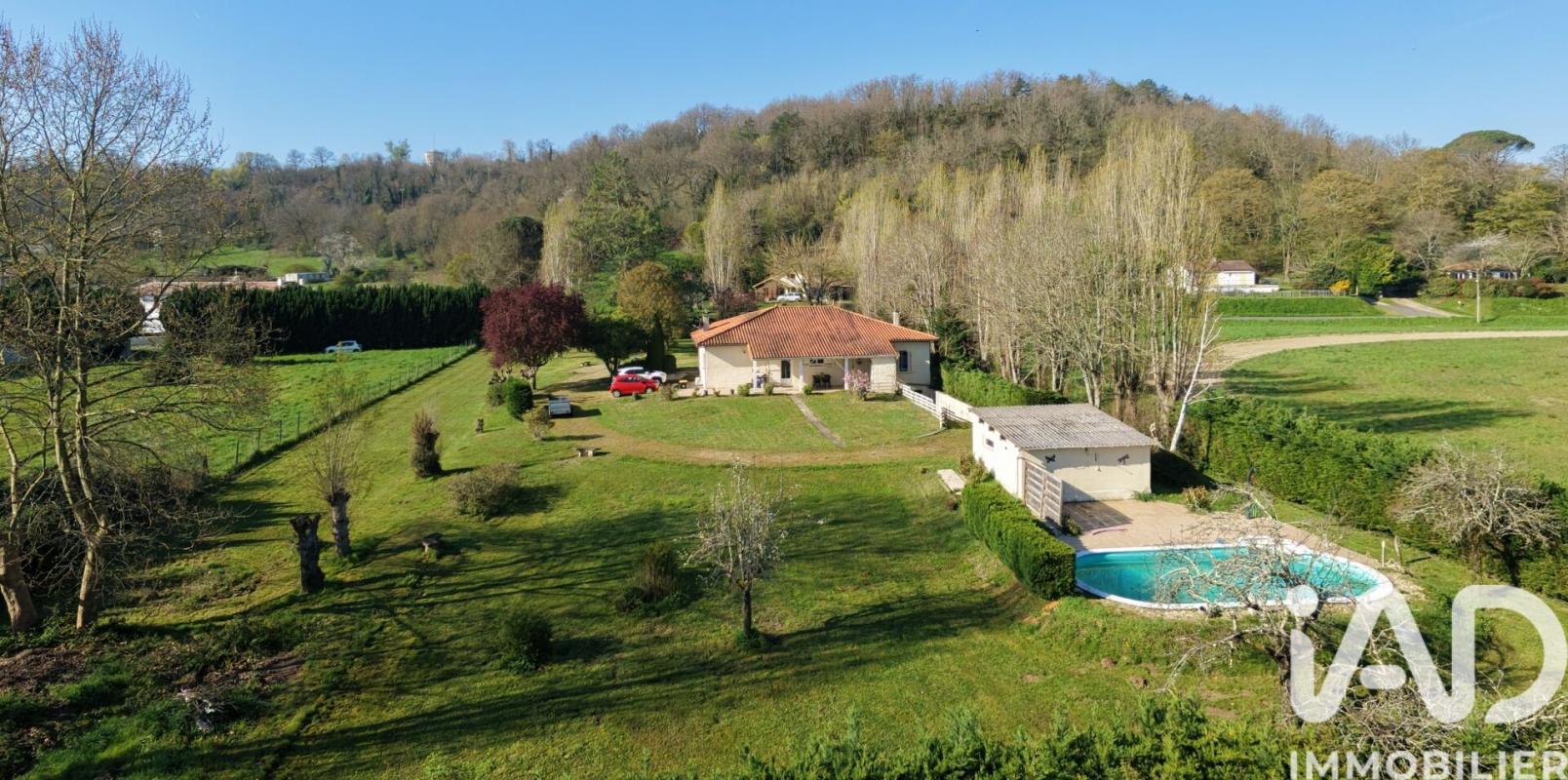 Maison 7 Pièce(s) Saint-Pey-de-Castets