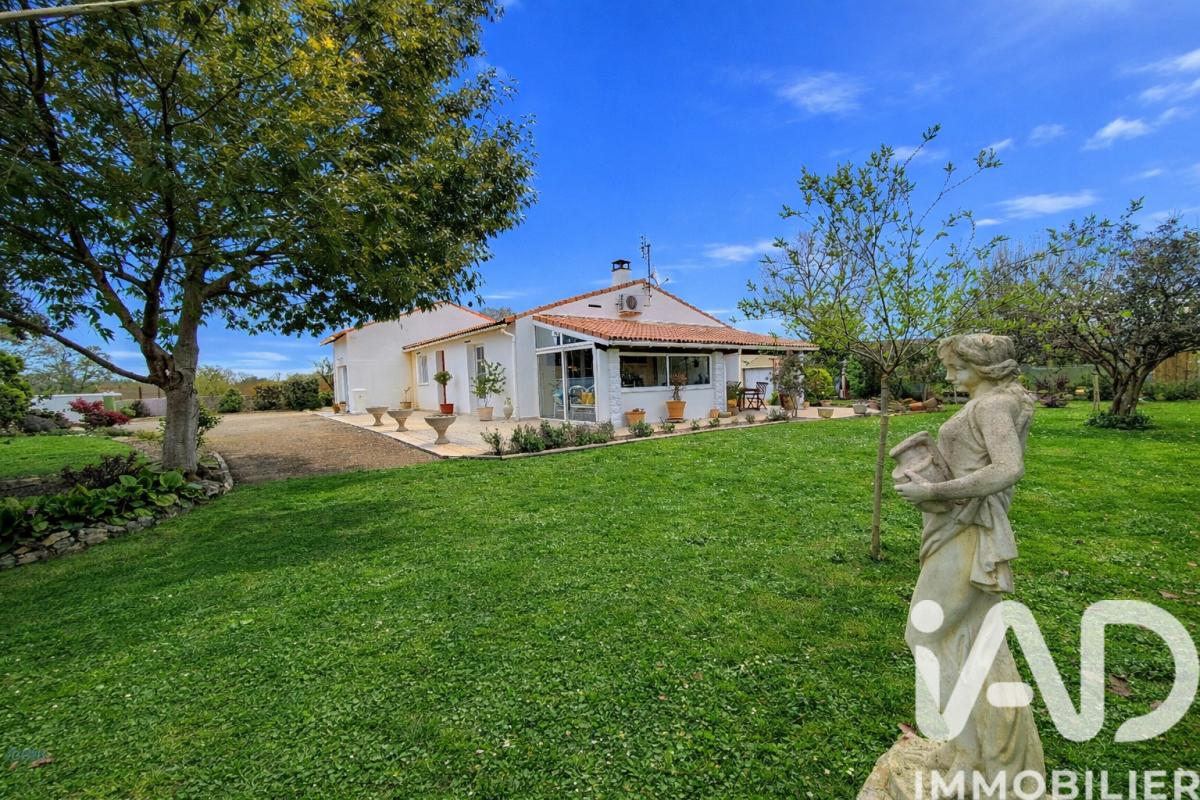 Maison 5 Pièce(s) Saint-André-de-Lidon