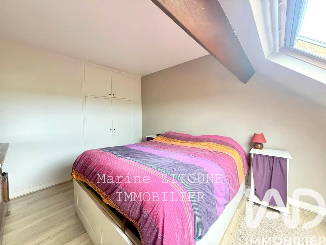 Maison 7 Pièce(s) La Ville-du-Bois