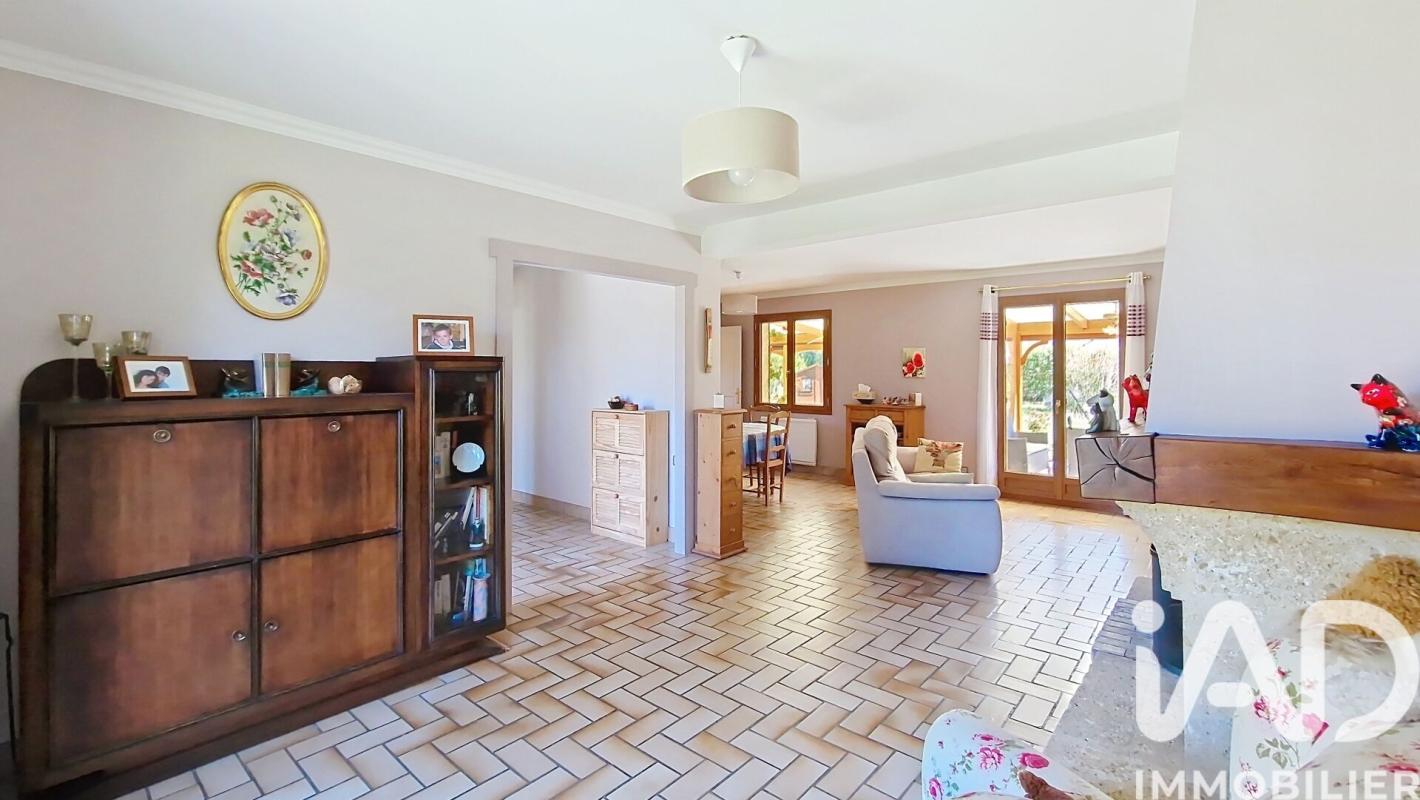 Maison traditionnelle 6 Pièce(s) Saint-Fargeau-Ponthierry