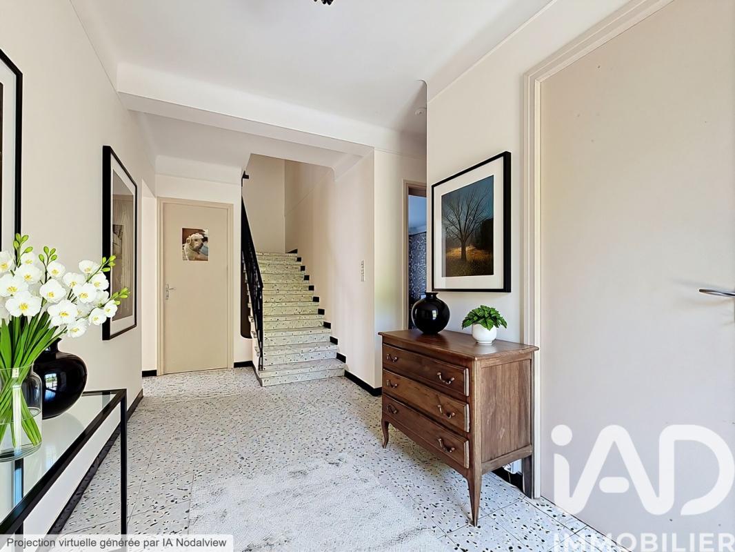 Maison 7 Pièce(s) Béziers