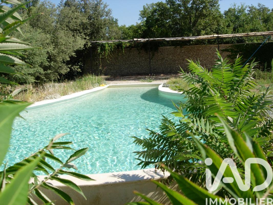 Maison 16 Pièce(s) Velleron