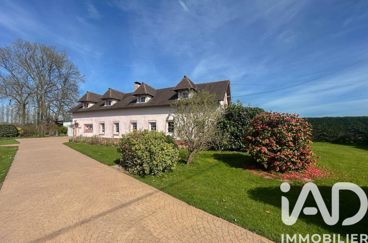 Maison 7 Pièce(s) Clères