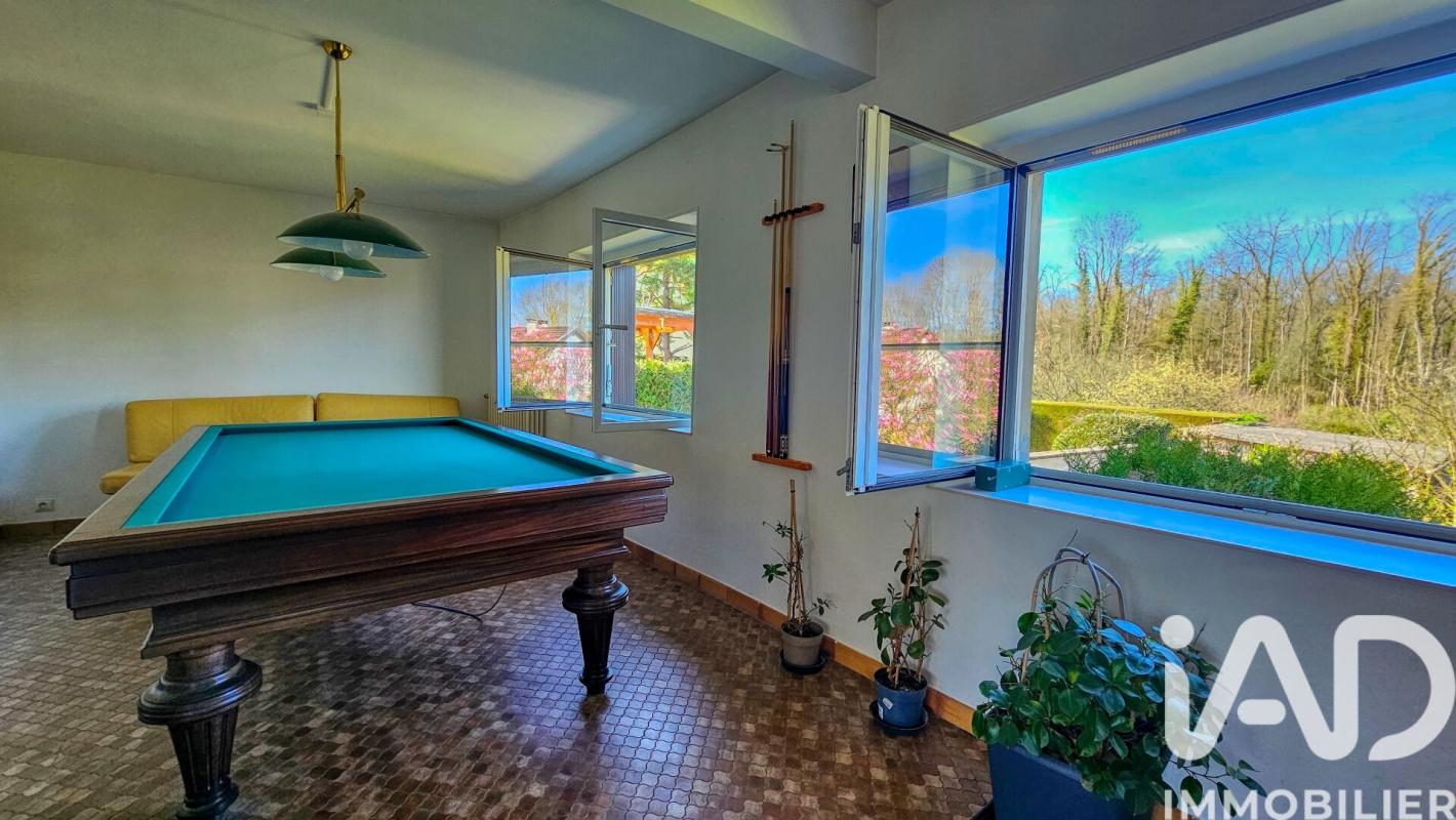 Maison 8 Pièce(s) Morainvilliers