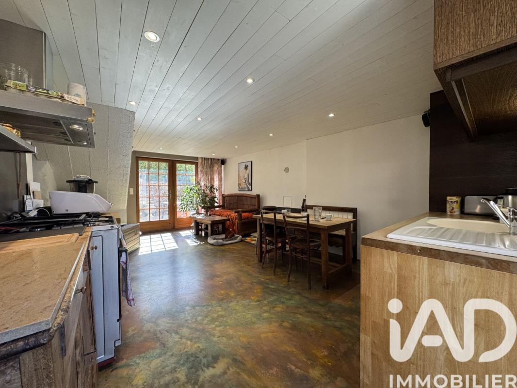 Maison traditionnelle 5 Pièce(s) Moret-Loing-et-Orvanne