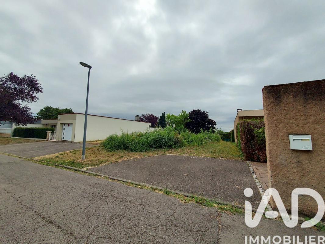 Terrain  Metz