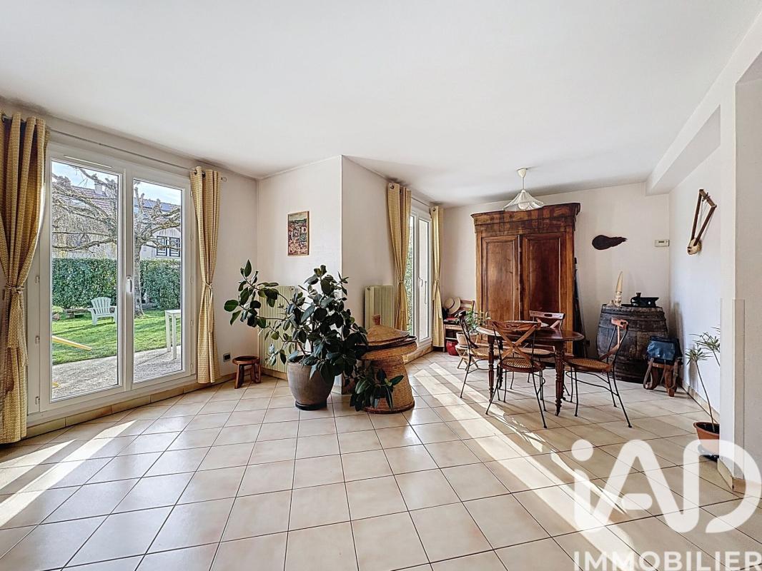 Maison 7 Pièce(s) Toussus-le-Noble