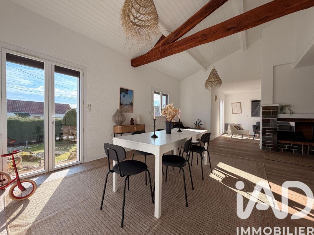 Maison 4 Pièce(s) Préfailles