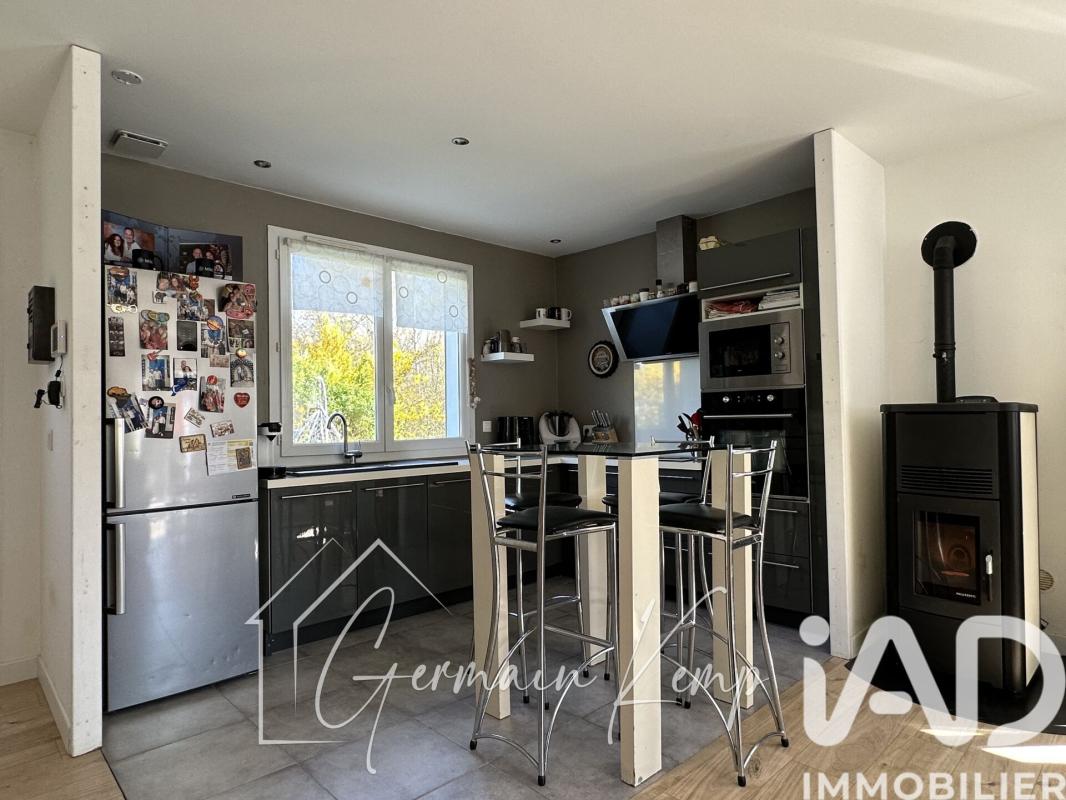 Maison traditionnelle 4 Pièce(s) Dolomieu