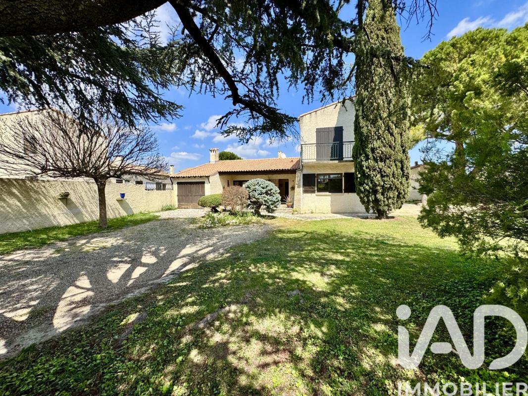 Maison 6 Pièce(s) Milhaud