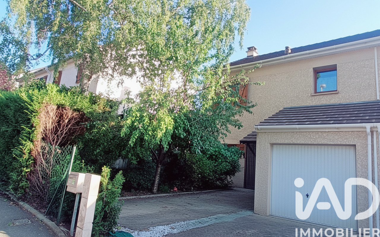 Maison 6 Pièce(s) Saint-Germain-lès-Arpajon