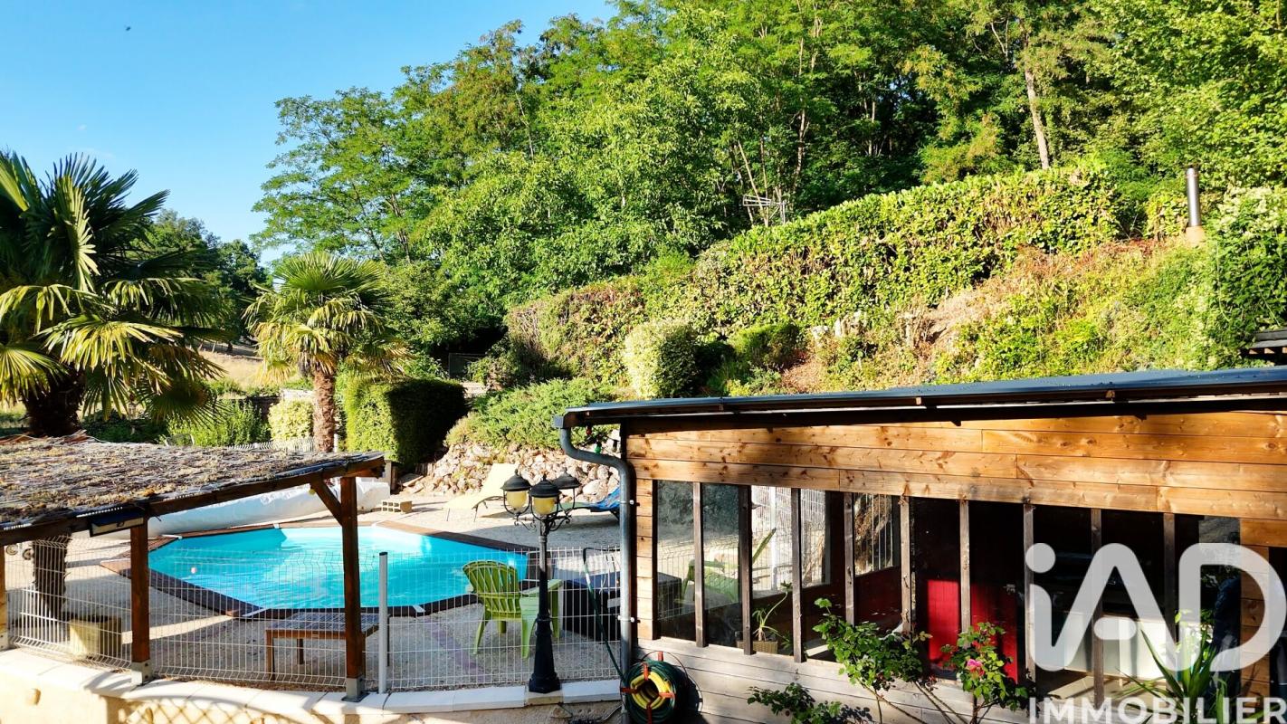 Maison 2 Pièce(s) Bueil-en-Touraine