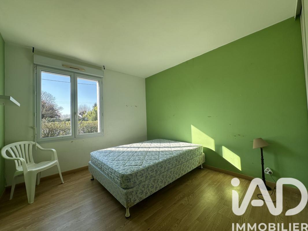 Maison 7 Pièce(s) Vrigny