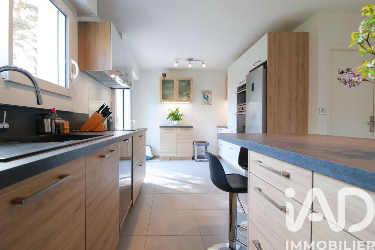 Maison traditionnelle 7 Pièce(s) Sucé-sur-Erdre