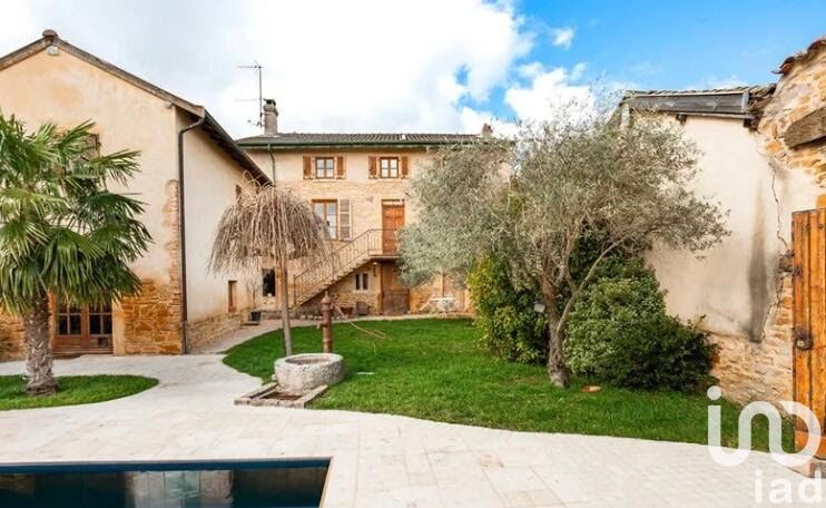 Demeure 8 Pièce(s) Gleizé