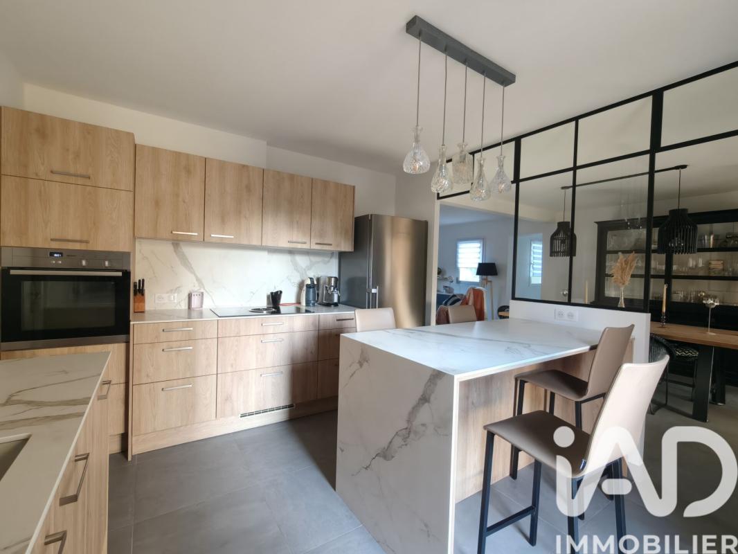 Maison 6 Pièce(s) Couëron