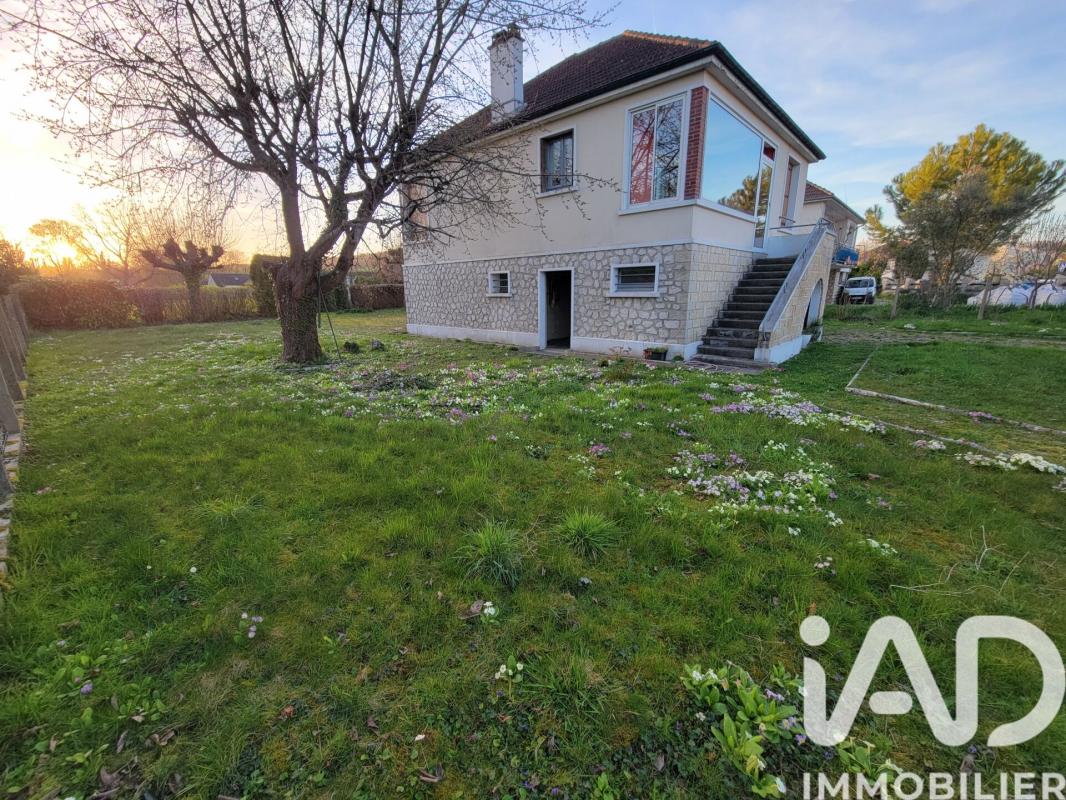 Maison de ville 3 Pièce(s) Longueville