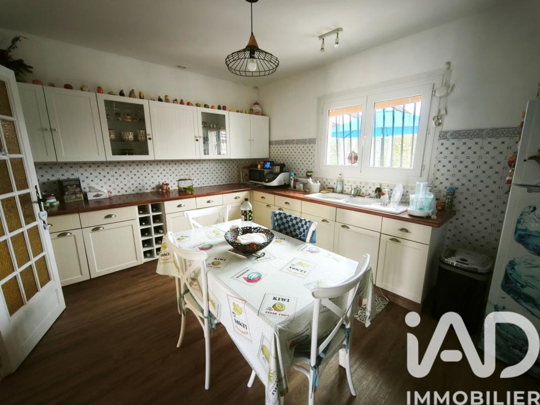 Maison traditionnelle 5 Pièce(s) Saint-Denis-de-Pile