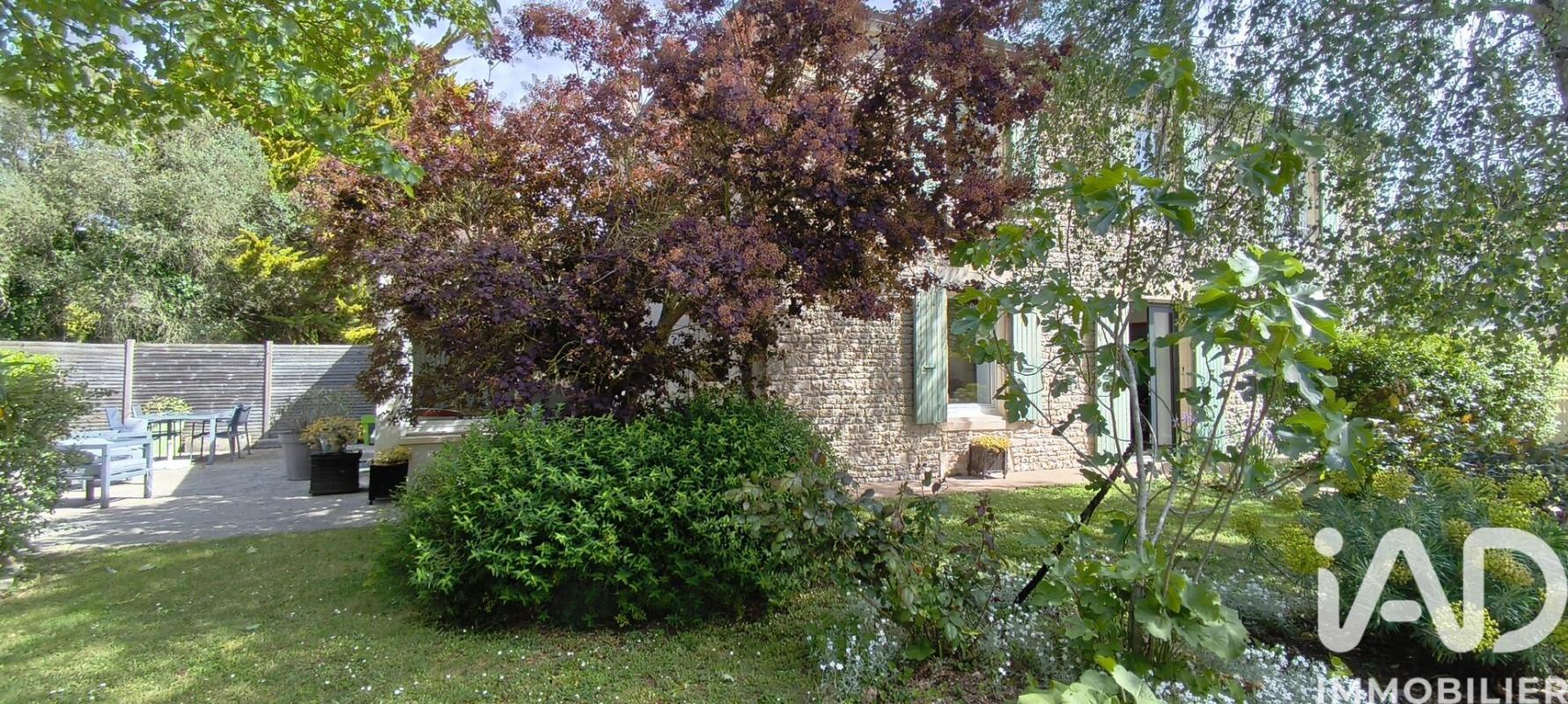 Maison 5 Pièce(s) Marsilly