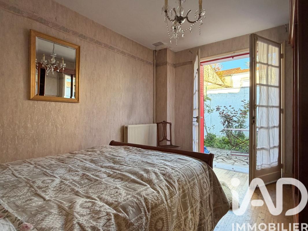 Maison 4 Pièce(s) Ruelle-sur-Touvre