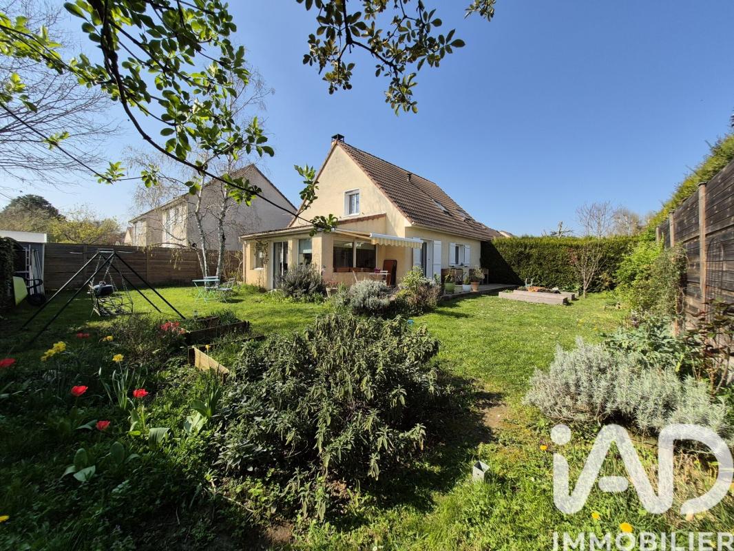 Maison traditionnelle 5 Pièce(s) Vernouillet