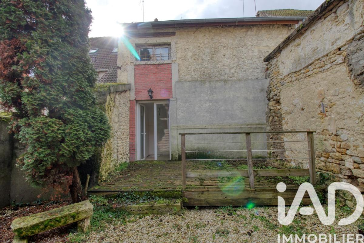 Maison de ville 3 Pièce(s) Puiseaux