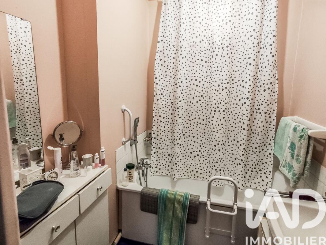 Appartement 5 Pièce(s) Apt