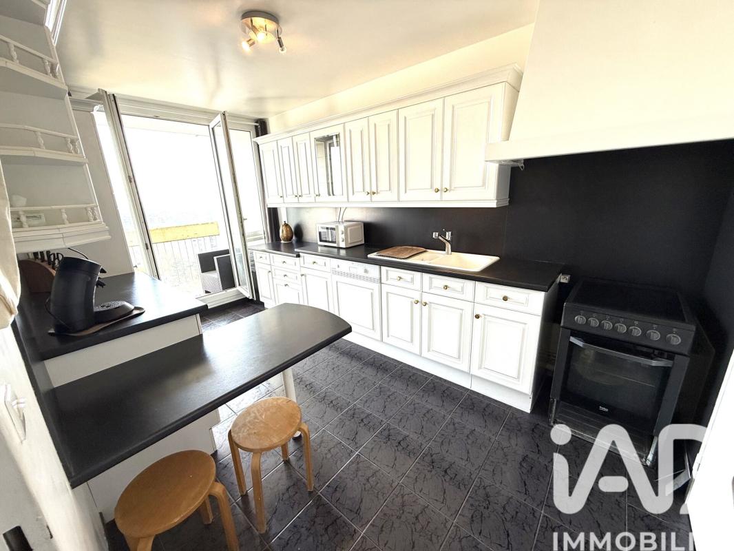 Appartement 4 Pièce(s) Neuilly-sur-Marne