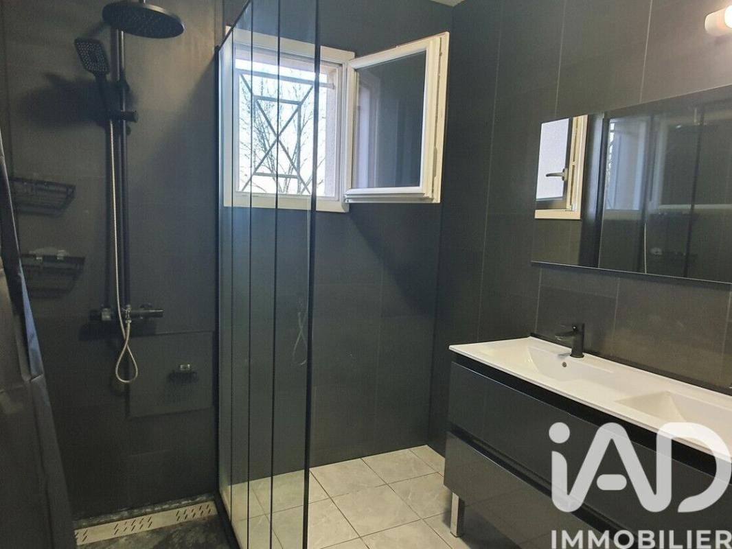 Pavillon 5 Pièce(s) Lussac