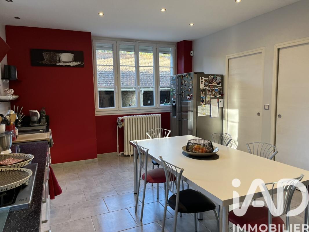 Maison 7 Pièce(s) Ruffec - Photo 5