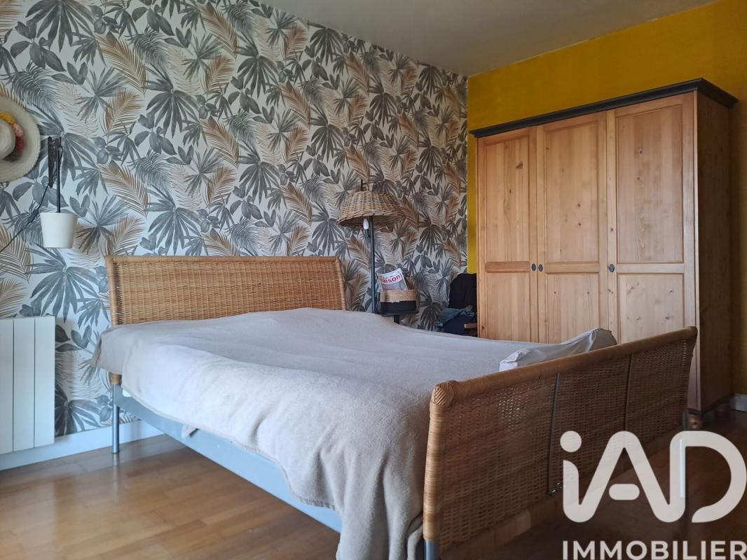 Maison 8 Pièce(s) Loireauxence