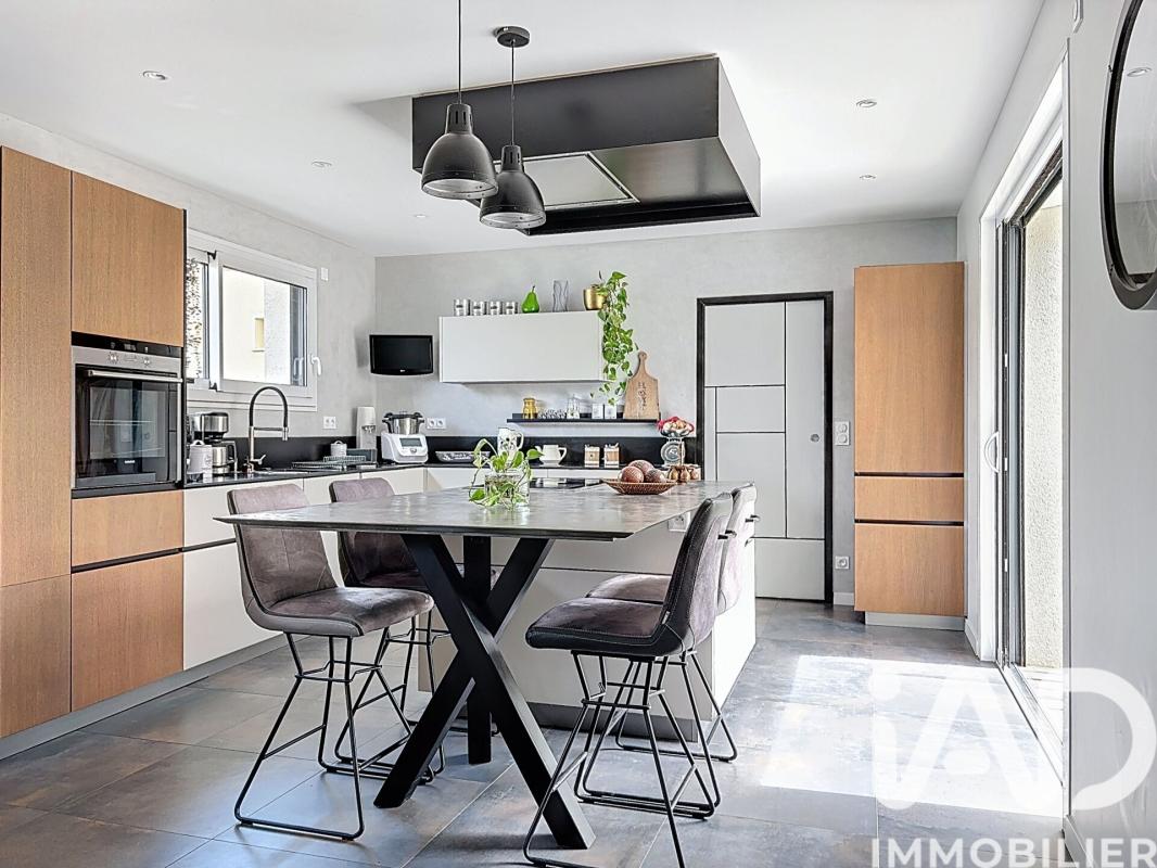 Maison 6 Pièce(s) Bellevigne-en-Layon