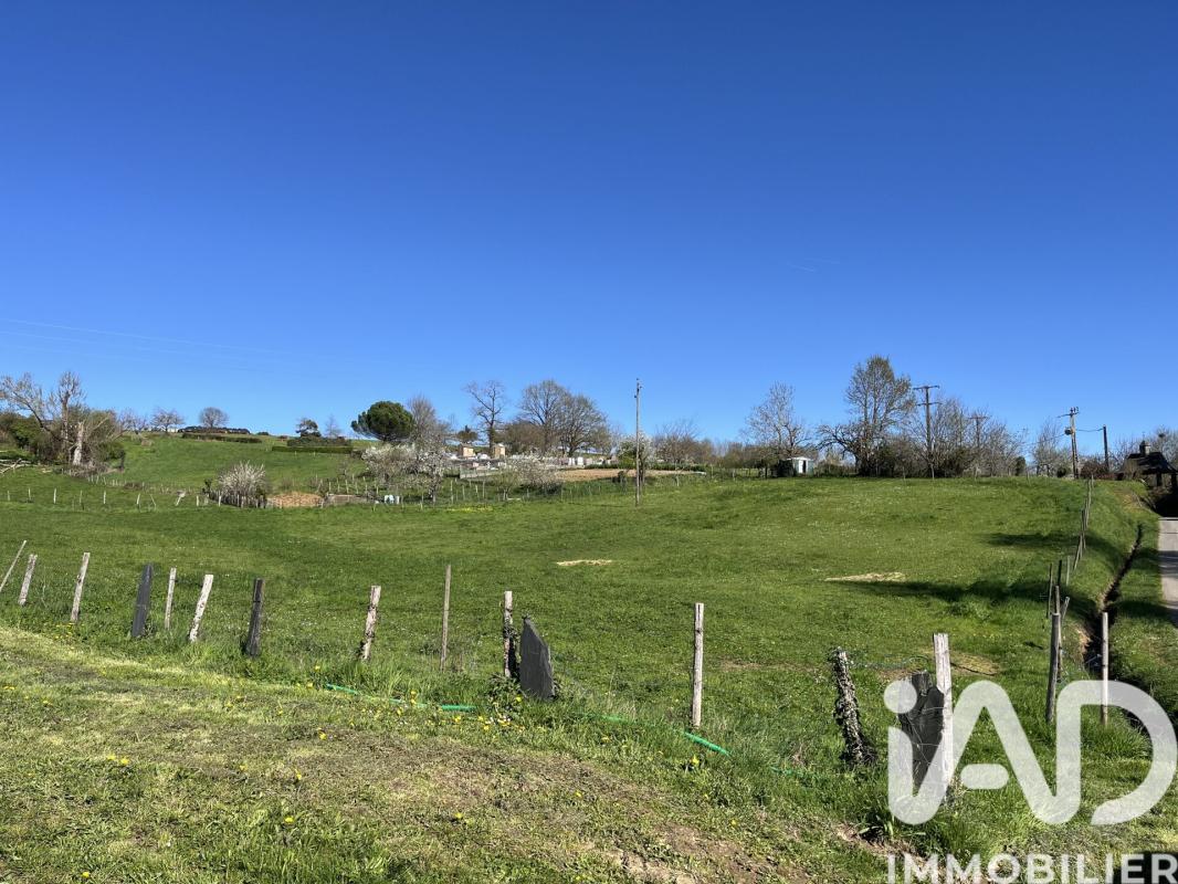 Terrain  Allassac