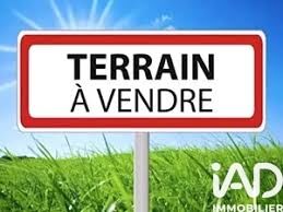 Terrain  Nîmes