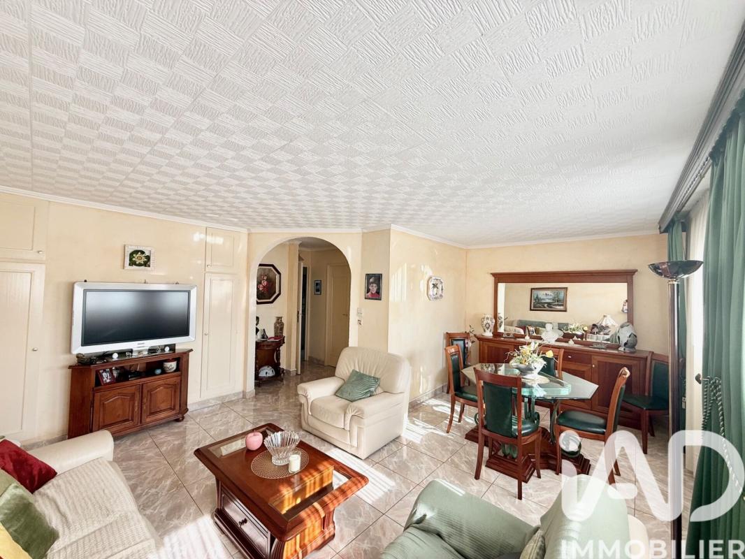 Appartement 4 Pièce(s) Chilly-Mazarin