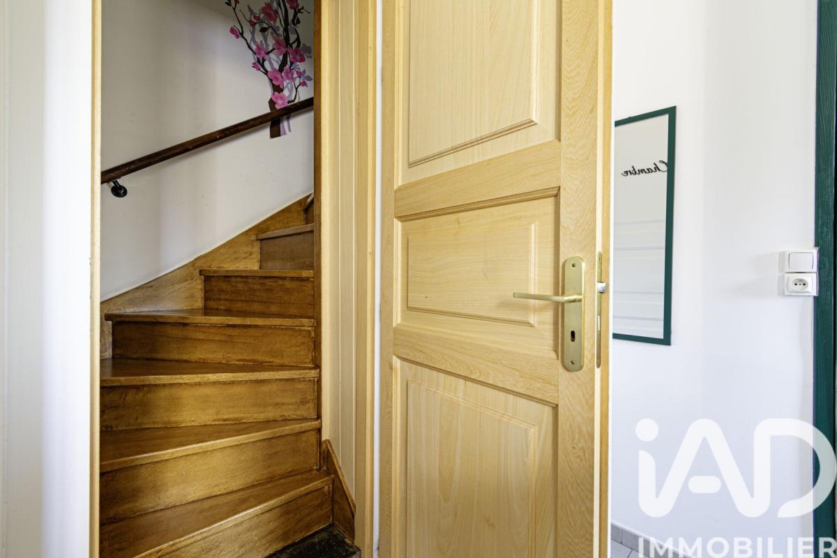 Maison 6 Pièce(s) Sebourg