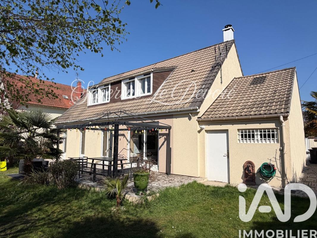 Maison 8 Pièce(s) Saint-Prix